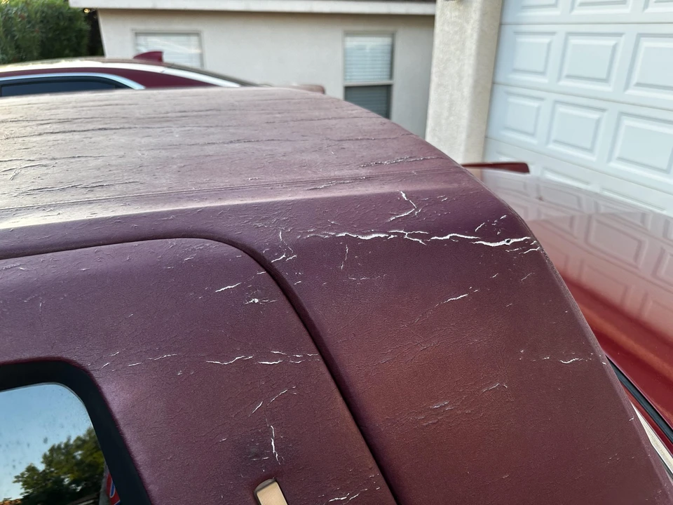 1992 Cadillac DeVille 7th Gen - Image 30 of 31
