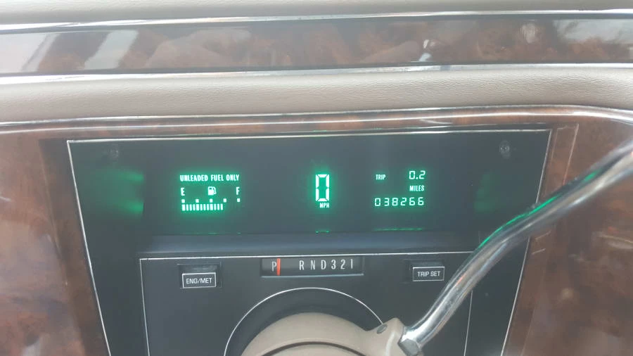 1992 Cadillac DeVille 6th Gen - Image 8 of 10