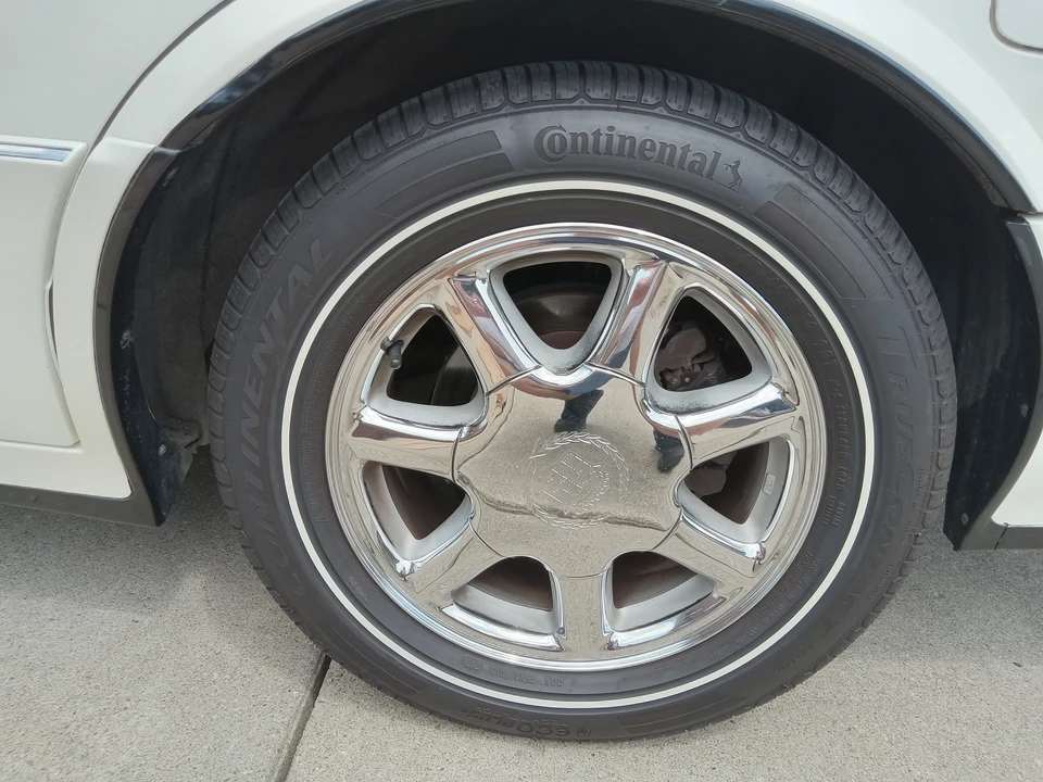 1992 Cadillac Seville - Image 22 of 31