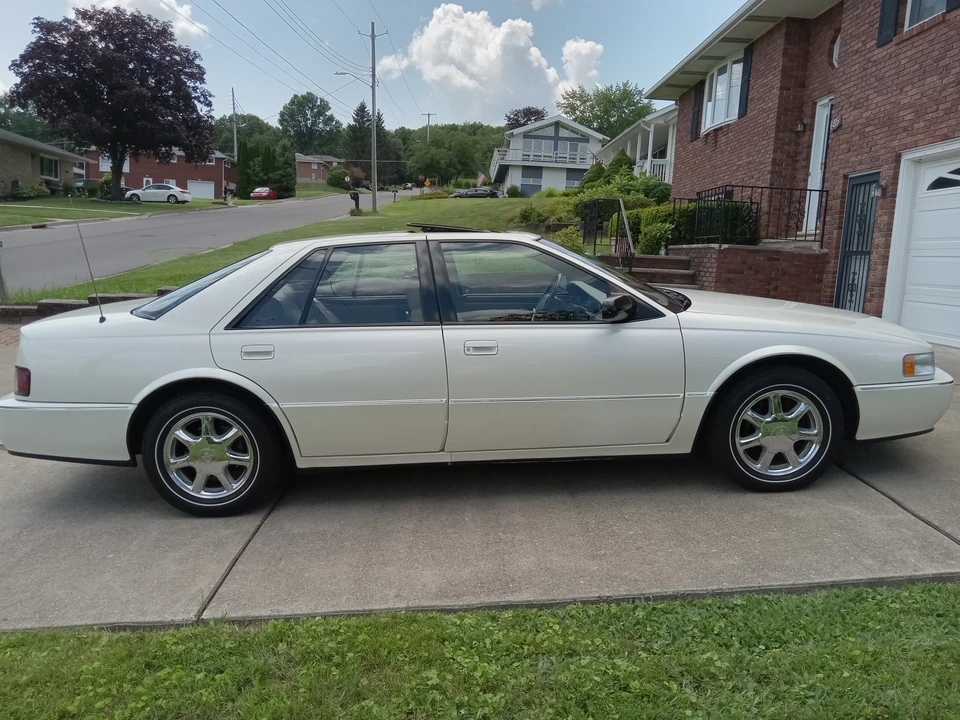 1992 Cadillac Seville - Image 21 of 31