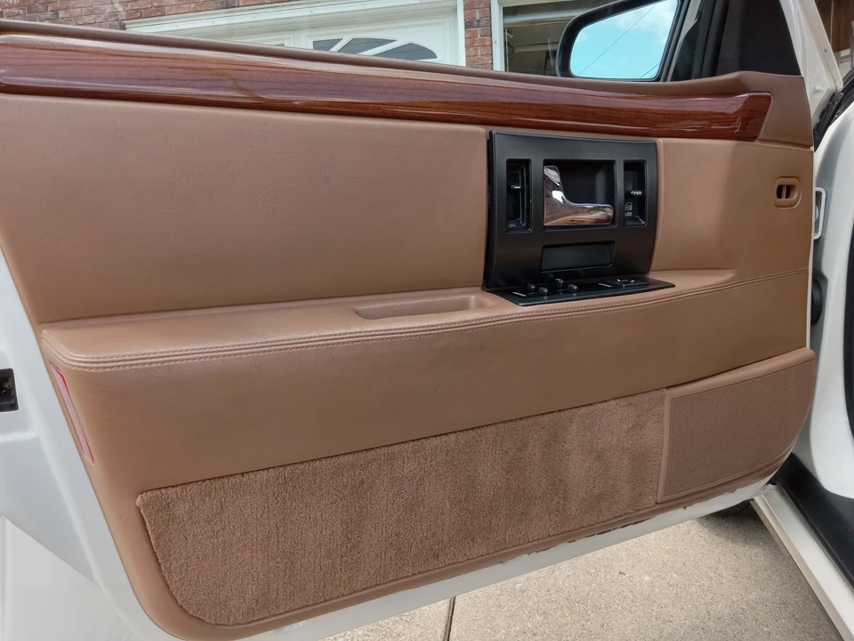 1992 Cadillac Seville - Image 17 of 31