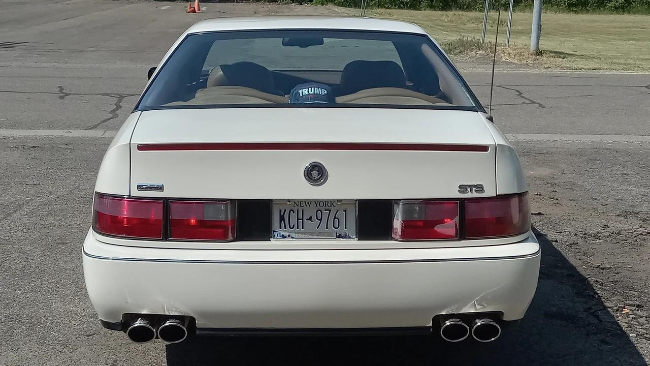 1992 Cadillac Seville - Image 11 of 31