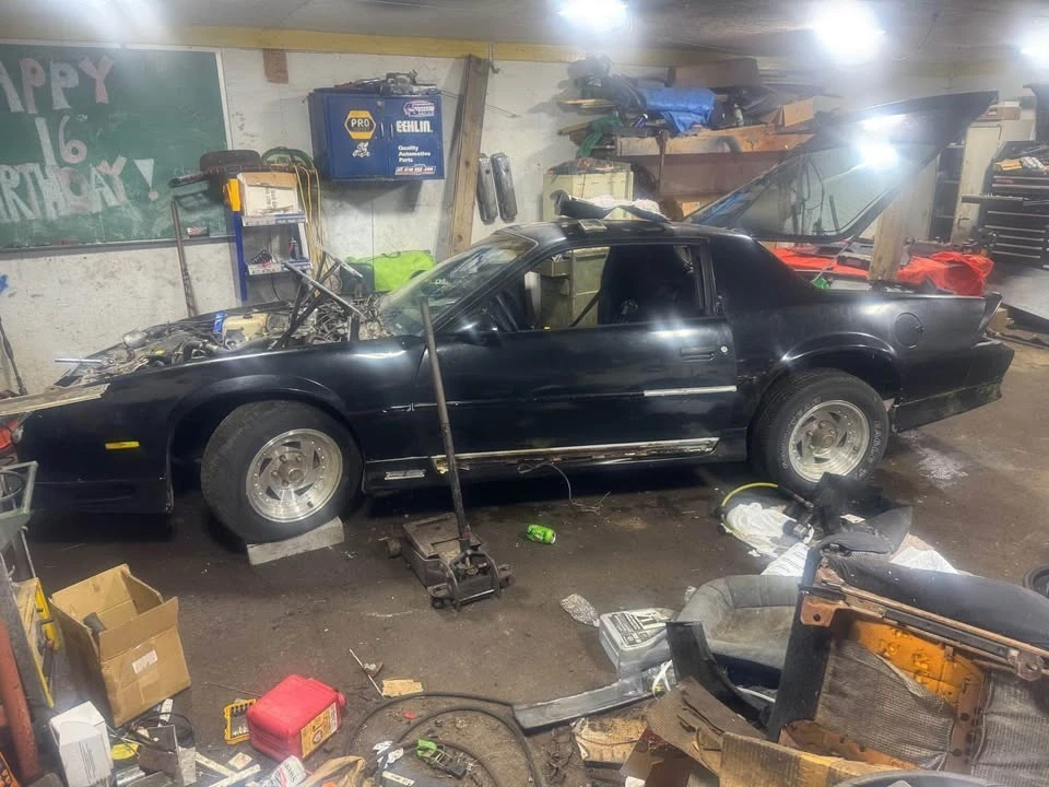 1992 Chevrolet Camaro 3rd Gen - Image 2 of 7