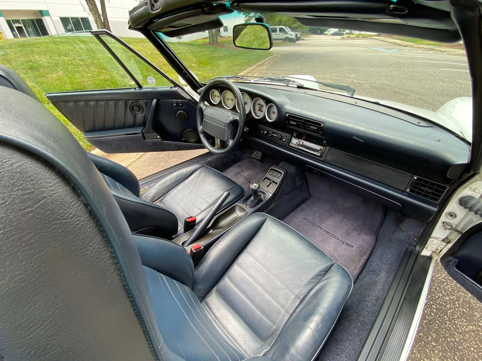 1992 Porsche 964 Carrera - Image 13 of 31