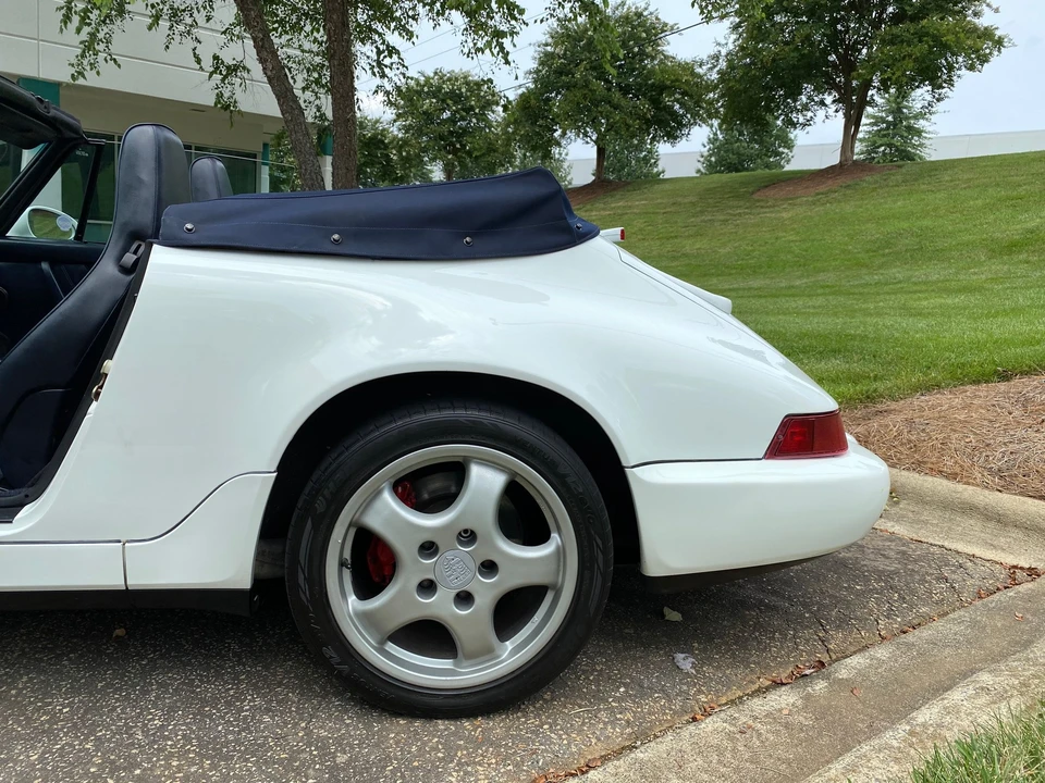 1992 Porsche 964 Carrera - Image 8 of 31