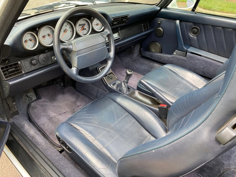 1992 Porsche 964 Carrera - Image 17 of 31