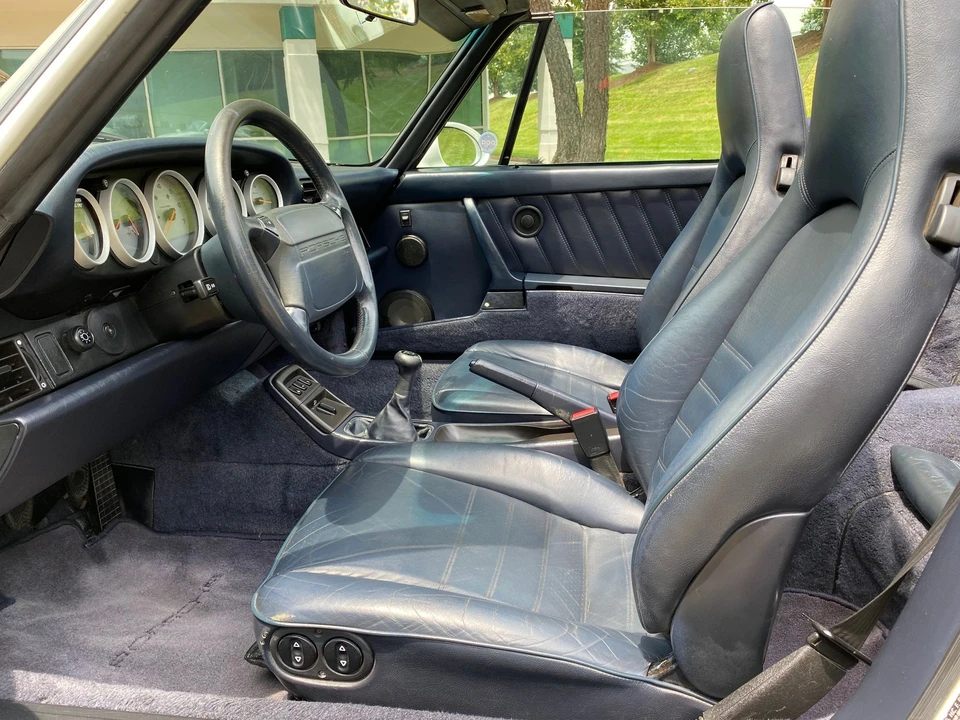 1992 Porsche 964 Carrera - Image 15 of 31