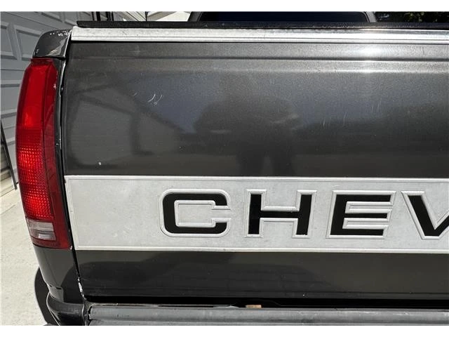 1992 Chevrolet C/K 4th Gen - Image 15 of 21