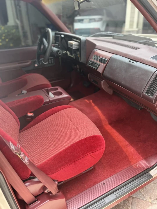 1992 Chevrolet C/K 4th Gen - Image 7 of 8