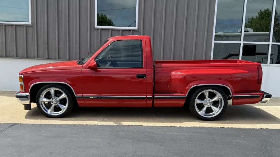 1992 Chevrolet C/K 4th Gen - Image 2 of 10