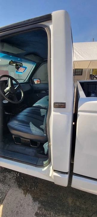 1992 Chevrolet 454 SS - Image 6 of 11