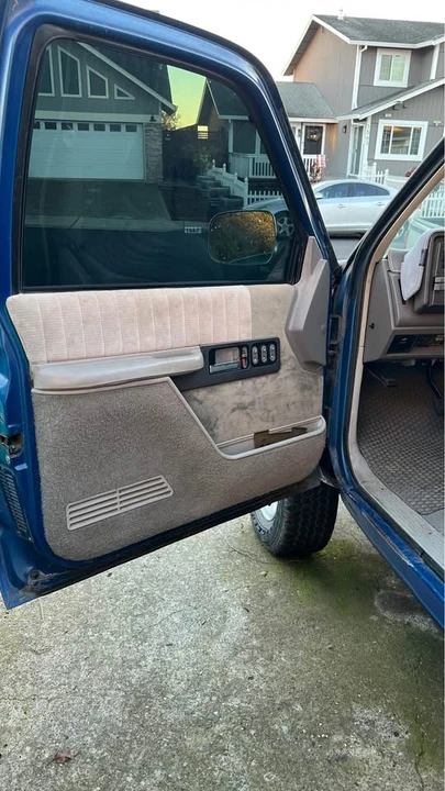 1992 Chevrolet C/K 4th Gen - Image 5 of 6