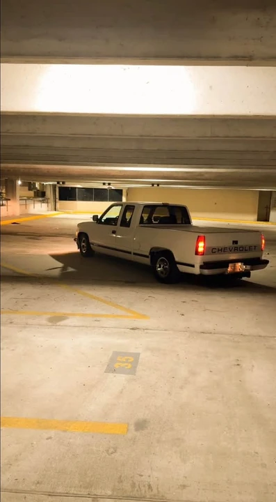 1992 Chevrolet C/K 4th Gen - Image 2 of 2