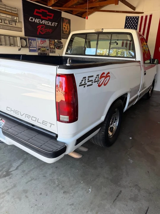 1992 Chevrolet 454 SS - Image 15 of 19
