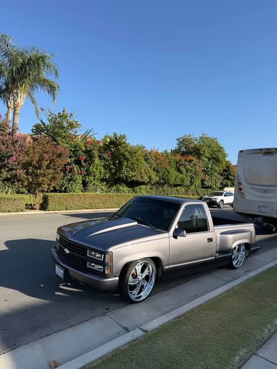 1992 Chevrolet C/K 4th Gen - Image 6 of 12