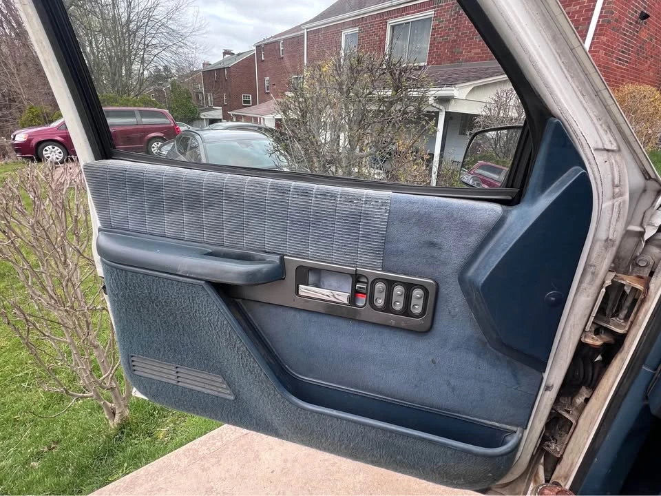 1992 Chevrolet C/K 4th Gen - Image 6 of 13
