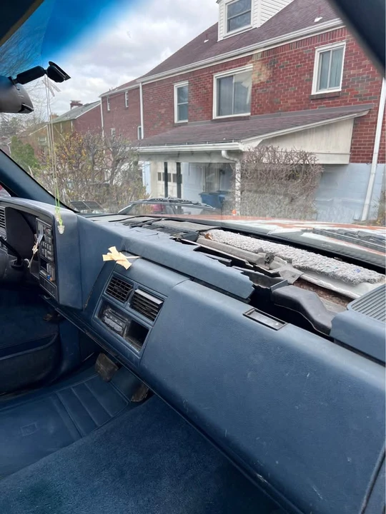 1992 Chevrolet C/K 4th Gen - Image 11 of 13