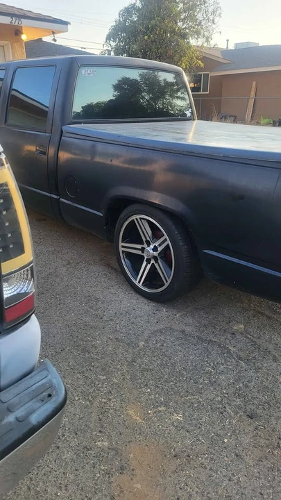 1992 Chevrolet C/K 4th Gen - Image 10 of 11