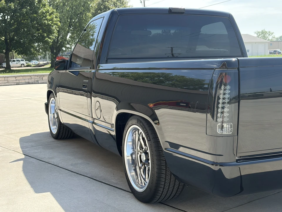1992 Chevrolet 454 SS - Image 21 of 31