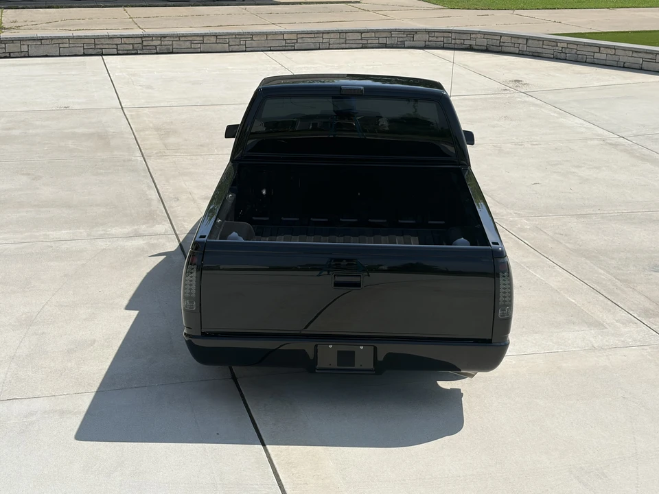 1992 Chevrolet 454 SS - Image 7 of 31