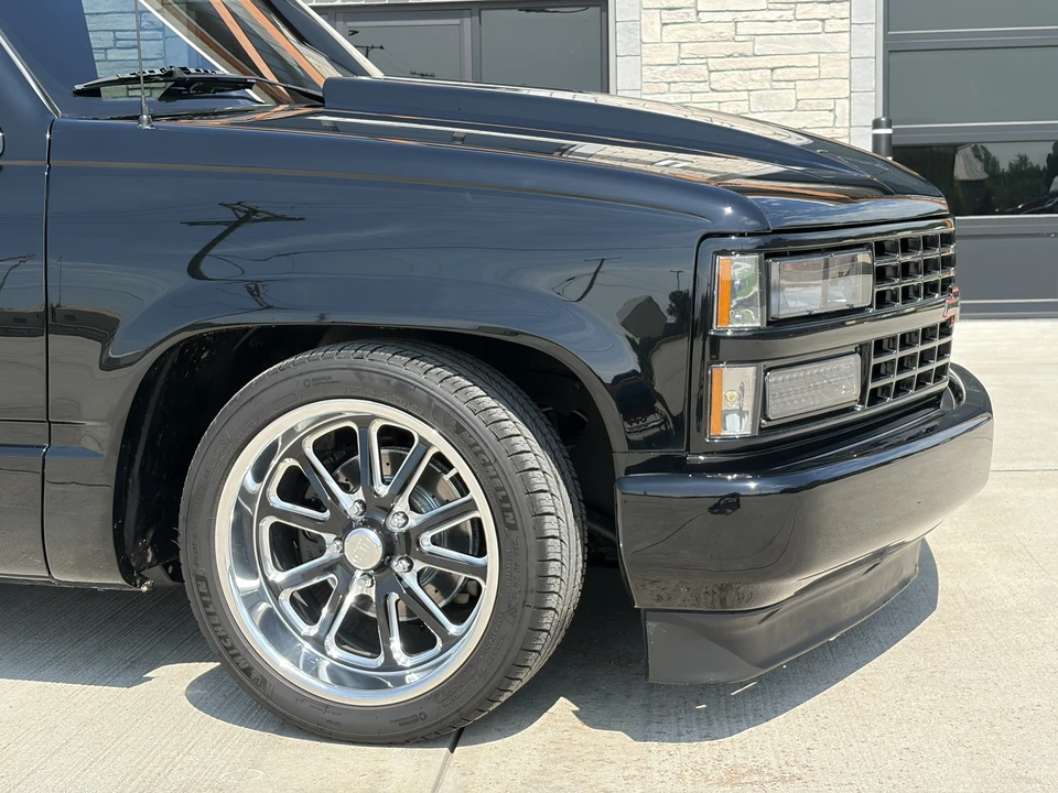 1992 Chevrolet 454 SS - Image 19 of 31