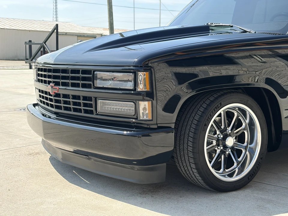 1992 Chevrolet 454 SS - Image 23 of 31