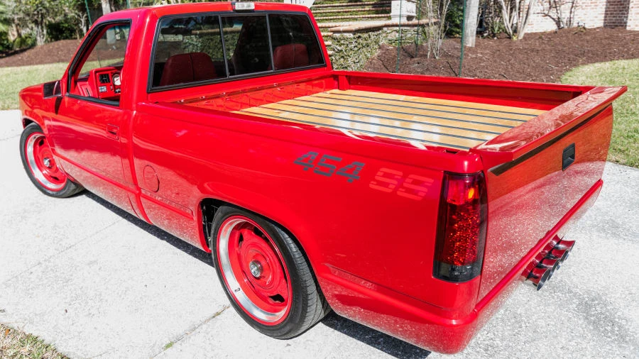 1992 Chevrolet 454 SS - Image 3 of 28