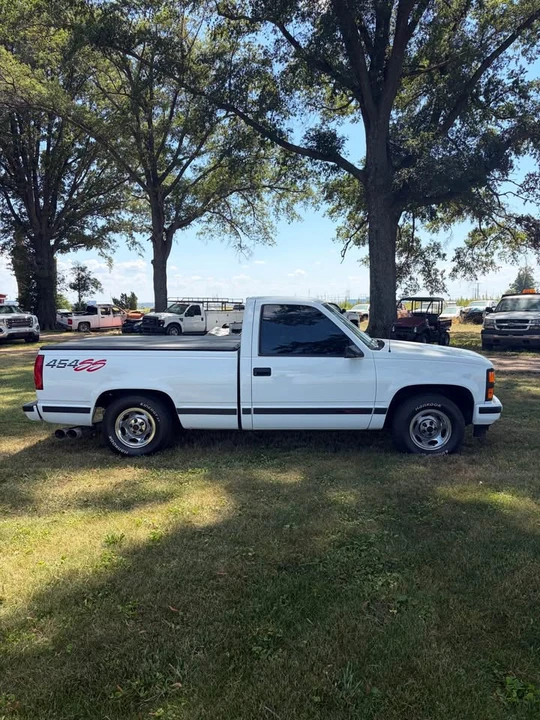 1992 Chevrolet 454 SS - Image 3 of 11