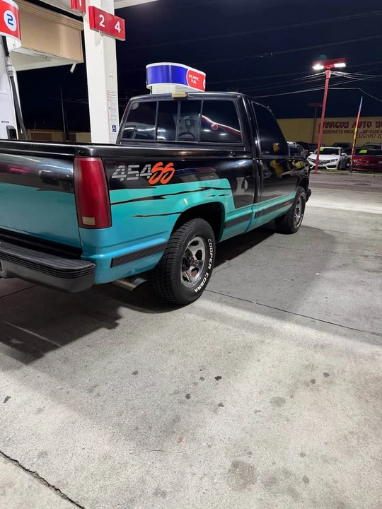 1992 Chevrolet 454 SS - Image 2 of 20