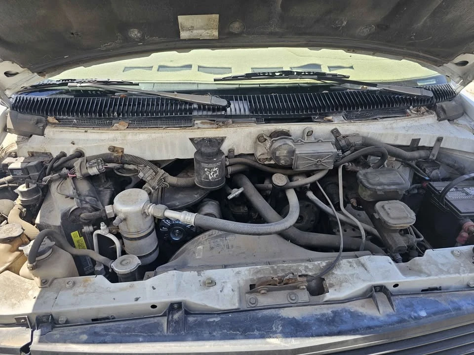 1992 Chevrolet Astro - Image 5 of 13