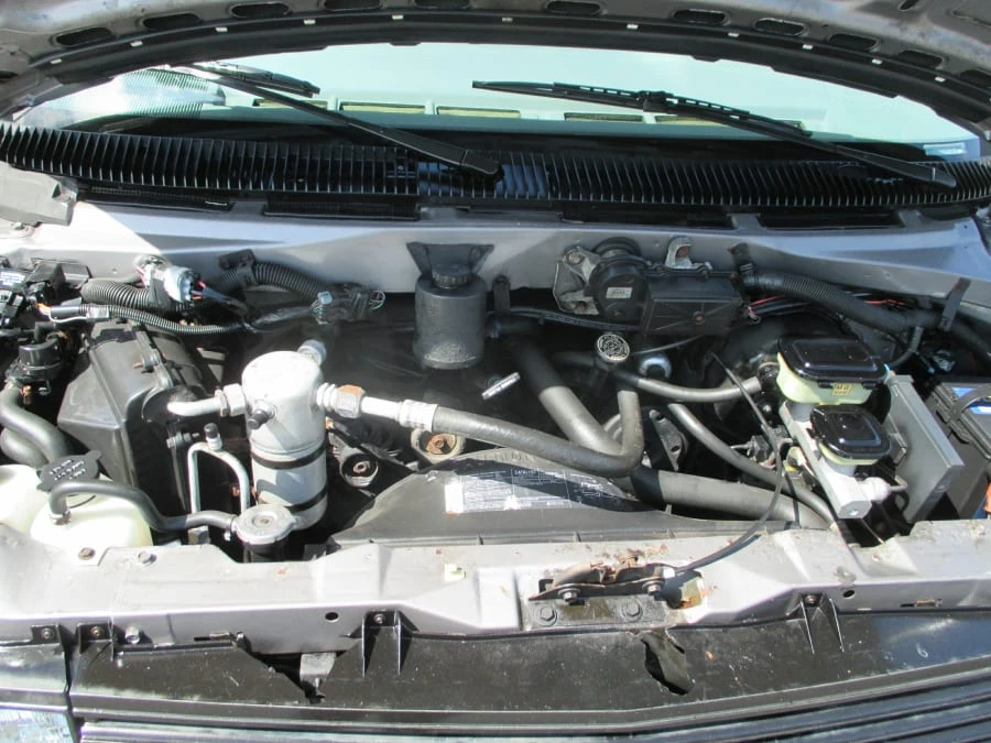1992 Chevrolet Astro - Image 11 of 20