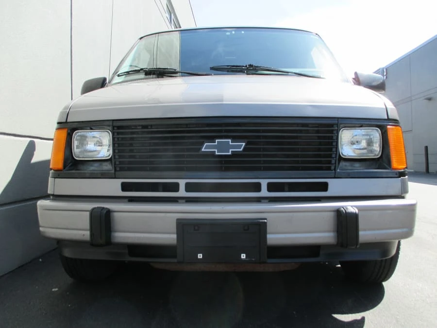 1992 Chevrolet Astro - Image 14 of 20