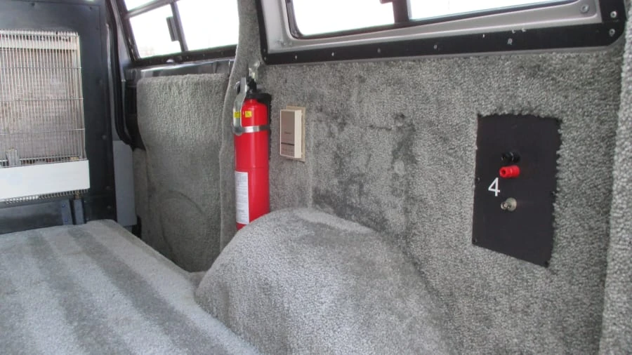 1992 Chevrolet Astro - Image 16 of 20