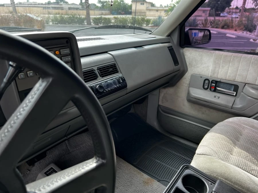 1992 Chevrolet Blazer - Image 16 of 20