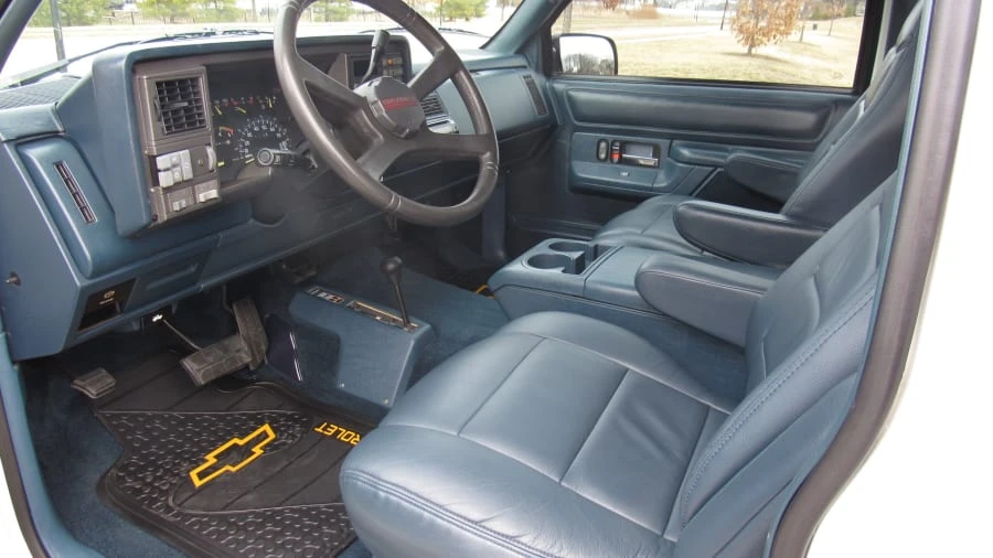1992 Chevrolet Blazer - Image 4 of 8