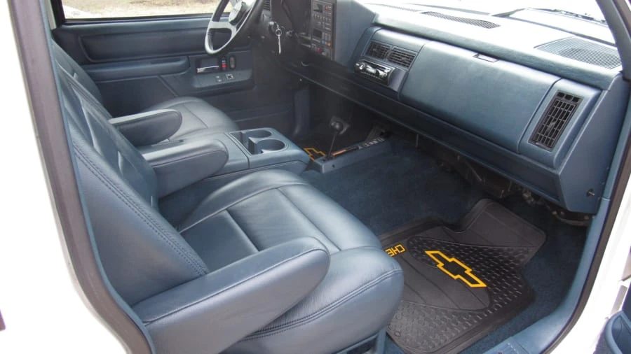 1992 Chevrolet Blazer - Image 5 of 8