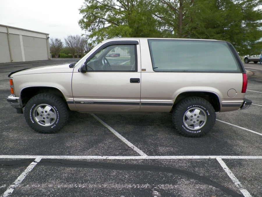 1992 Chevrolet Blazer - Image 2 of 14