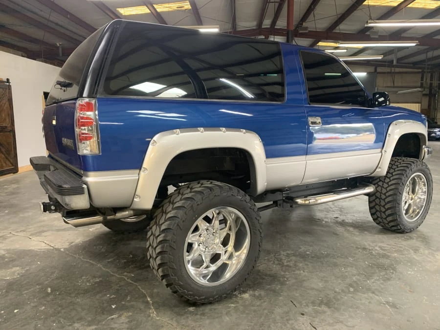 1992 Chevrolet Blazer - Image 2 of 10