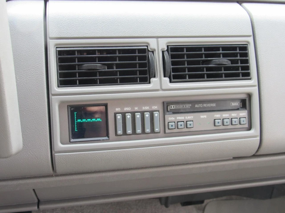 1992 Chevrolet K5 Blazer 3rd Gen - Image 25 of 31