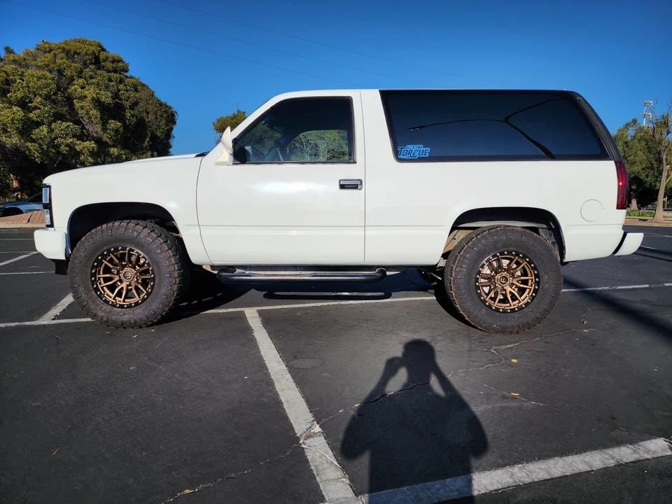 1992 Chevrolet K5 Blazer 3rd Gen - Image 9 of 31