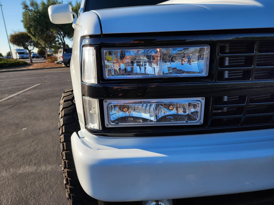 1992 Chevrolet K5 Blazer 3rd Gen - Image 20 of 31