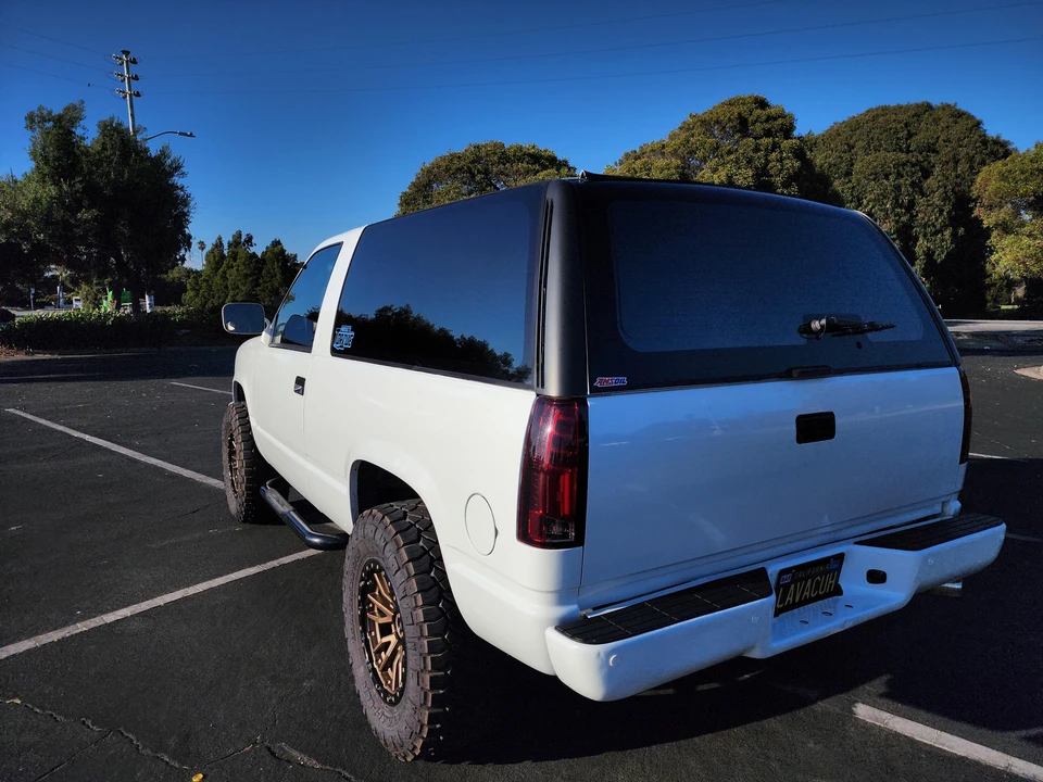 1992 Chevrolet K5 Blazer 3rd Gen - Image 11 of 31