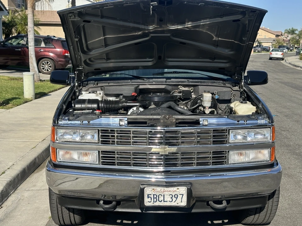 1992 Chevrolet K5 Blazer 3rd Gen - Image 5 of 19