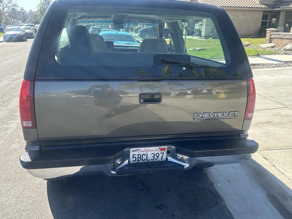 1992 Chevrolet K5 Blazer 3rd Gen - Image 11 of 19
