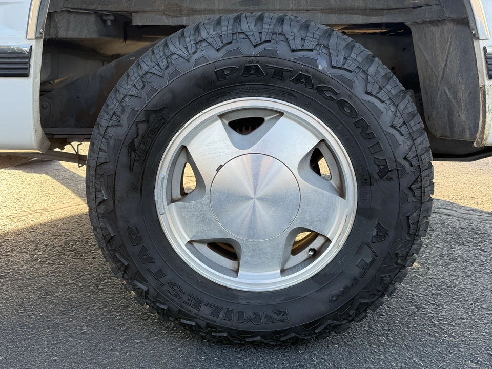 1992 Chevrolet Blazer - Image 22 of 31