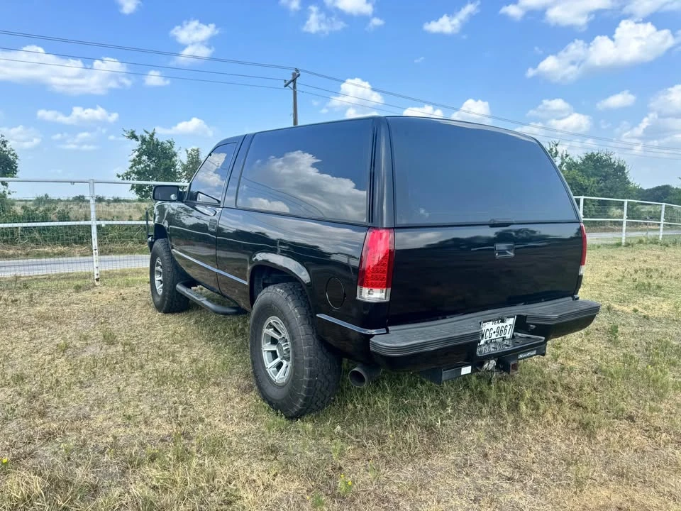 1992 Chevrolet K5 Blazer 3rd Gen - Image 4 of 10