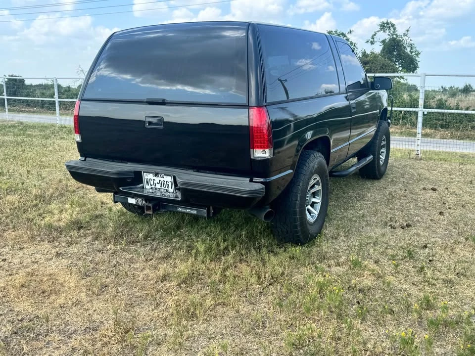 1992 Chevrolet K5 Blazer 3rd Gen - Image 5 of 10