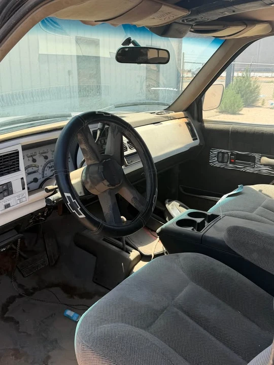 1992 Chevrolet K5 Blazer 3rd Gen - Image 7 of 9