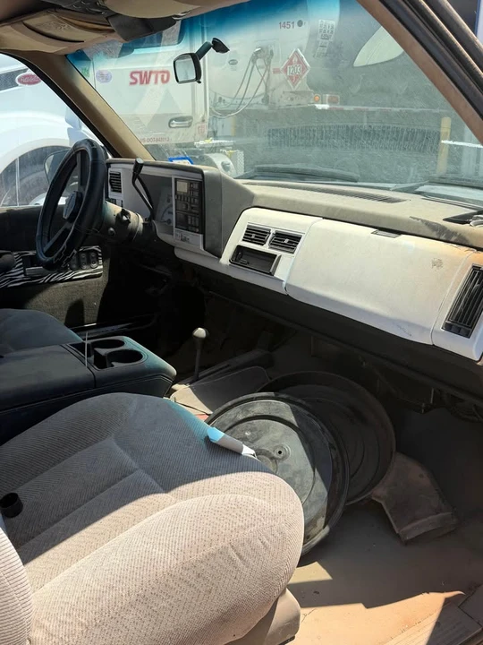 1992 Chevrolet K5 Blazer 3rd Gen - Image 9 of 9