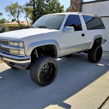 1992 Chevrolet Blazer LS Sport Utility 2D